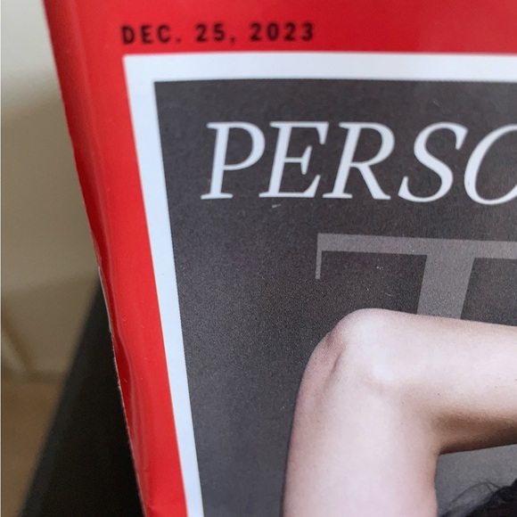 Set of 3 Taylor Swift December 2023 Time Magazine - Picture 2 of 10